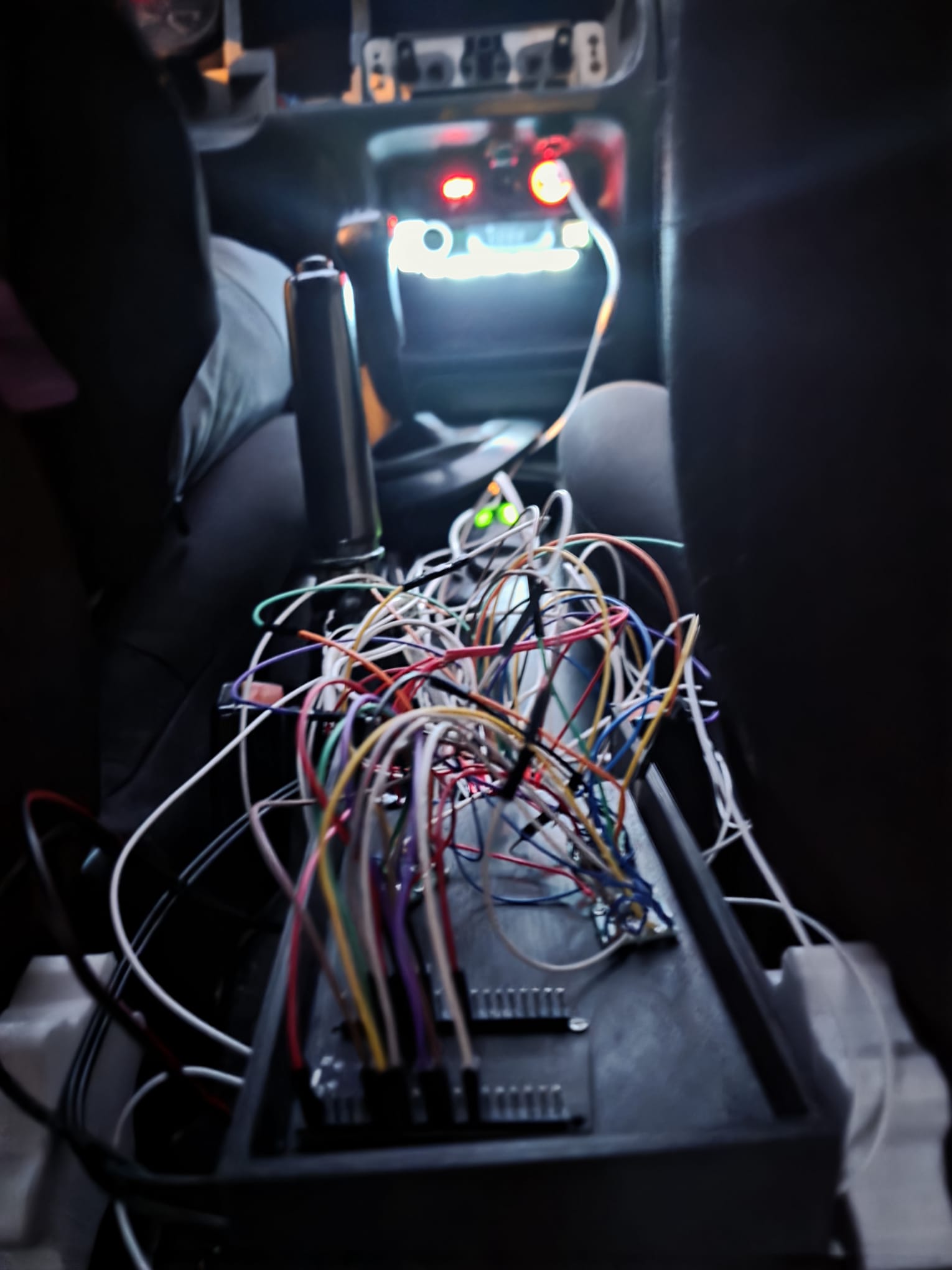 Akilli Gomulu Sistem Entegrasyonu ve IoT Kontrol Paneli